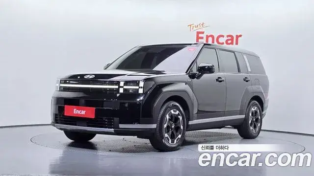 Hyundai Santa Fe 2025 — Фото 1/20