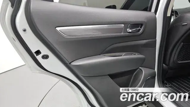 Renault Samsung QM6 2018 — Photo 33/33
