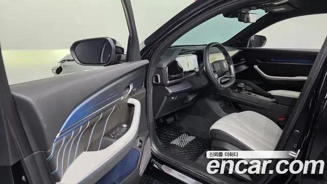 Renault Samsung Filante 2026 — Şəkil 31/37