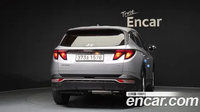Hyundai The New Tucson 2022 — Фото 3/20