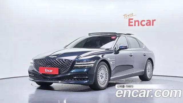 Genesis Electrified G80 2021 — Фото 1/20