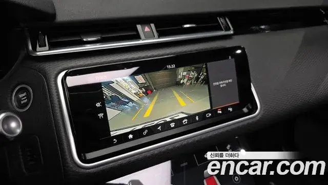 Land Rover Range Rover Velar 2019 — Photo 16/38