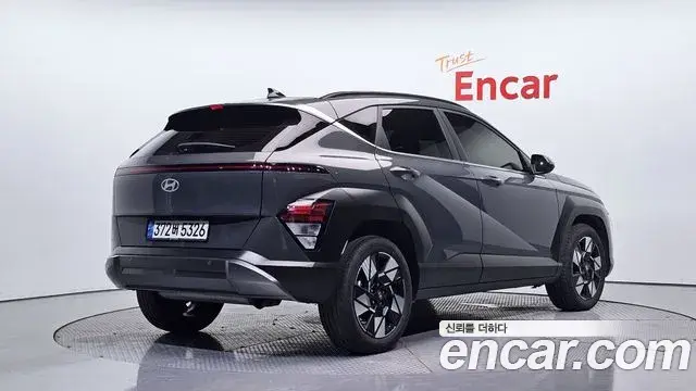 Hyundai Kona 2025 — Фото 2/20