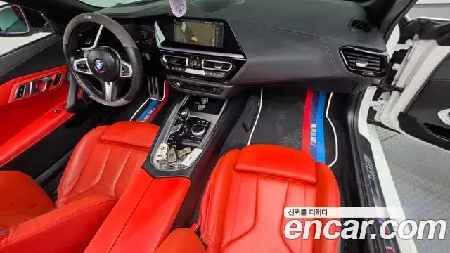 BMW Z4 2023 — Photo 7/20