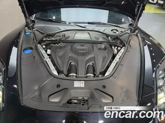 Porsche Panamera 2024 — ფოტო 14/20