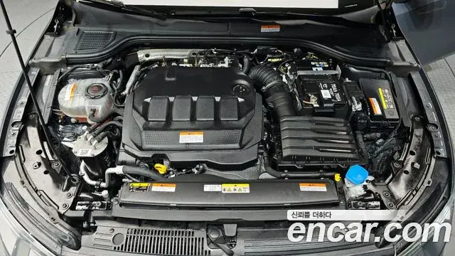Volkswagen Golf 2024 — Şəkil 8/20