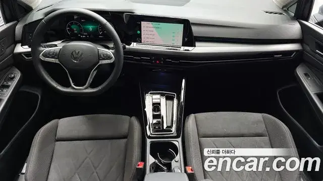Volkswagen Golf 2024 — Şəkil 13/20