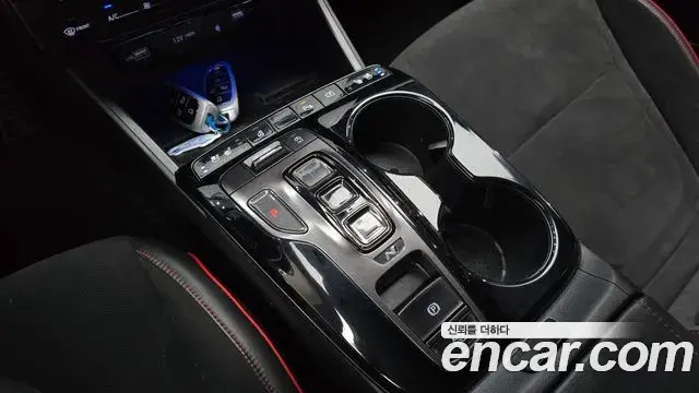 Hyundai The New Tucson 2022 — Фото 9/20