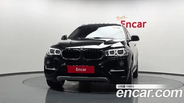BMW X6 2018 — Фото 3/20
