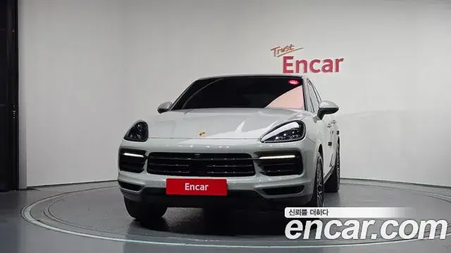 Porsche Cayenne 2021 — Фото 3/20