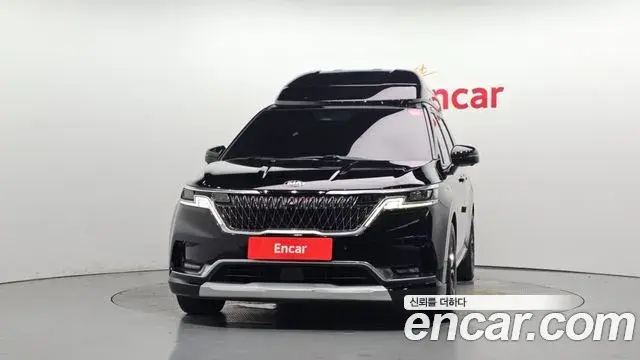 Kia Carnival 2021 — Фото 3/20