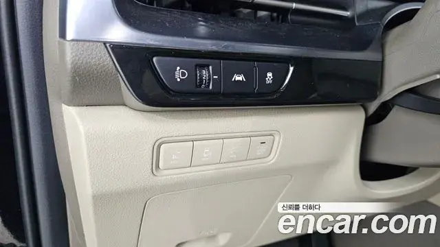 Kia Carnival 2021 — Фото 20/20