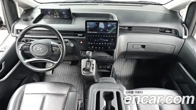 Hyundai Staria 2021 — Фото 7/20