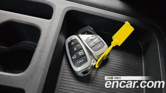 Hyundai Staria 2021 — Фото 18/20