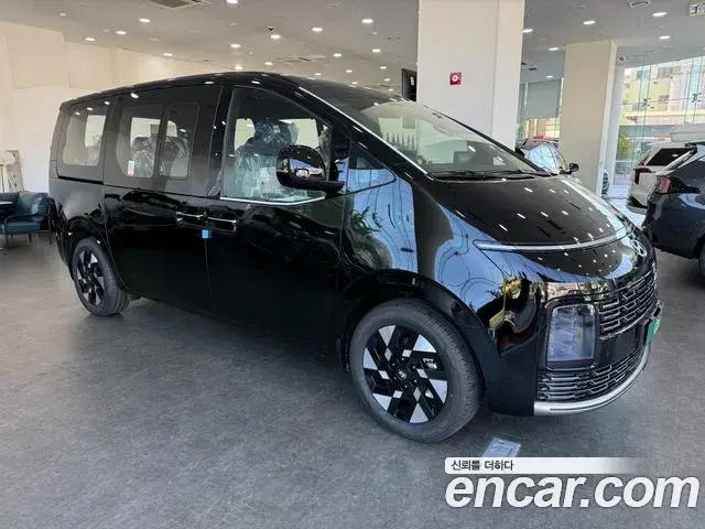 Hyundai Staria 2026 — Photo 11/20