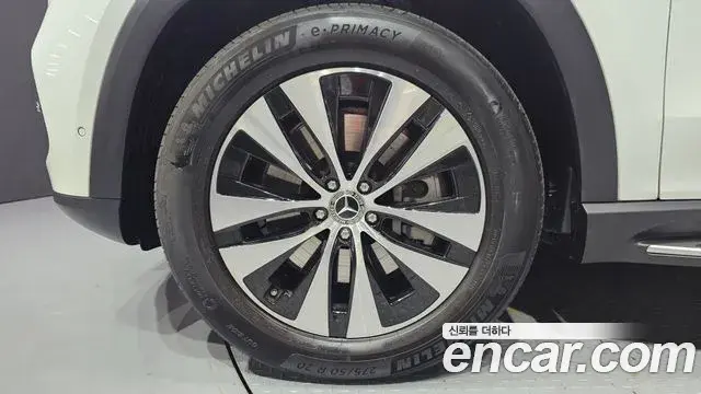 Mercedes-Benz GLE-Class 2026 — Photo 4/20