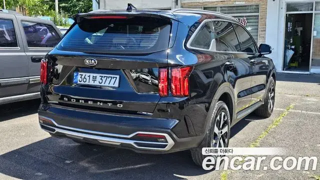 Kia Sorento 2021 — Фото 7/20