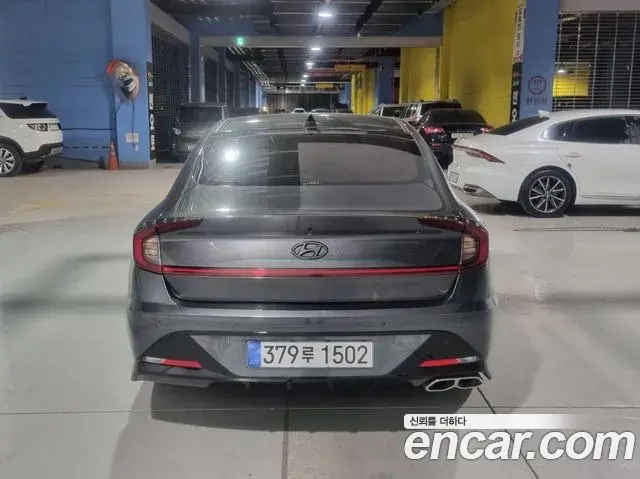 Hyundai Sonata 2021 — Фото 2/20