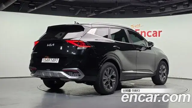 Kia Sportage 2022 — Фото 2/20