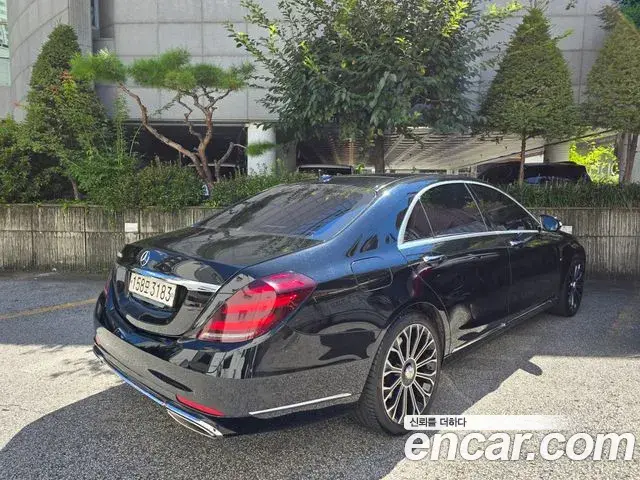 Mercedes-Benz S-Class 2020 — Фото 1/11