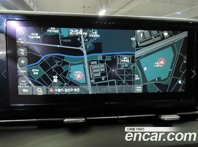 Kia Carnival 2021 — Photo 13/20