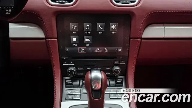 Porsche 718 Boxster 2019 — ფოტო 6/34