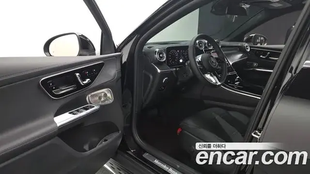 Mercedes-Benz GLC-Class 2025 — Şəkil 8/37