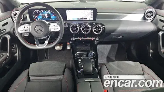 Mercedes-Benz CLA-Class 2023 — Фото 7/20