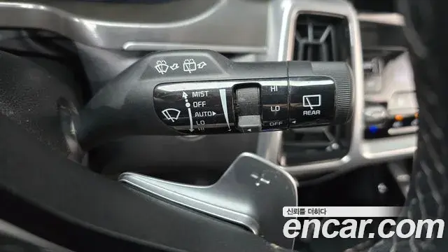 Kia Sorento 2021 — Фото 17/20