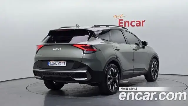Kia Sportage 2022 — Фото 2/20