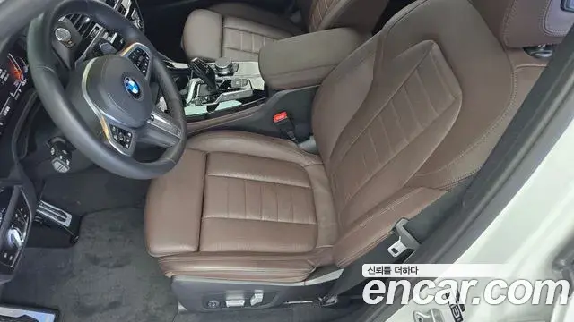 BMW X4 2020 — Фото 19/20