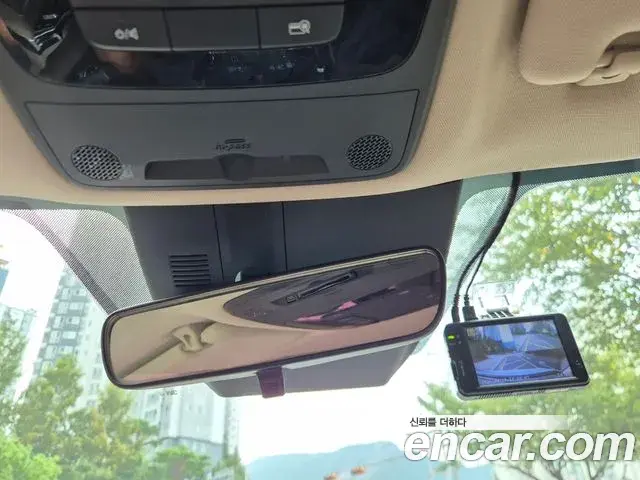 Kia Carnival 2020 — Фото 14/20