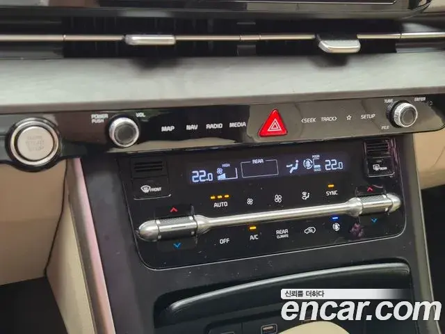 Kia Carnival 2020 — Фото 16/20