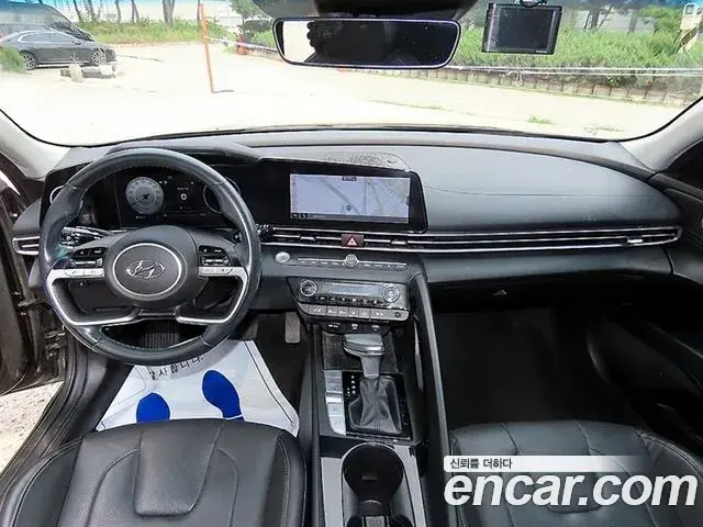 Hyundai Avante 2020 — Фото 10/20