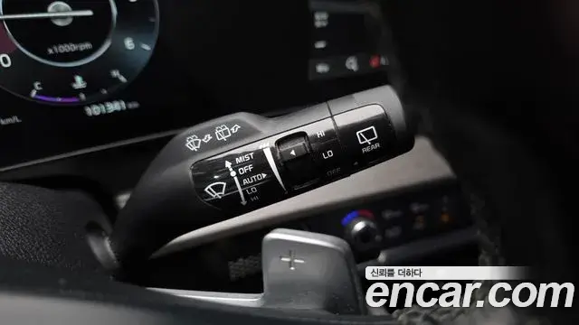 Kia Sportage 2022 — Şəkil 18/32