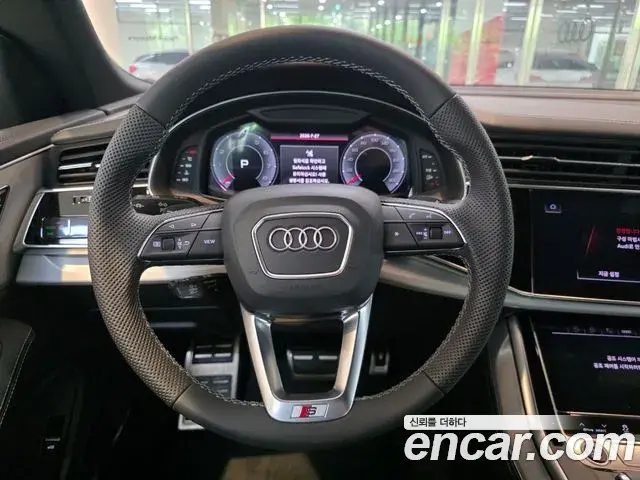 Audi Q7 2023 — Фото 12/20