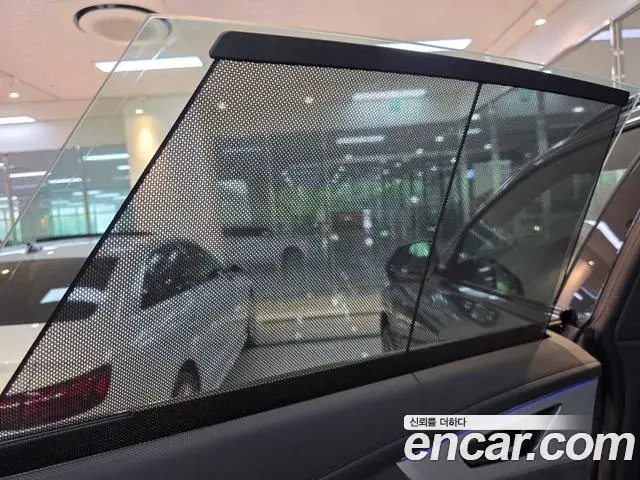 Audi Q7 2023 — Фото 19/20