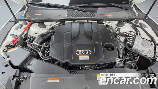Audi A7 2023 — Фото 6/20
