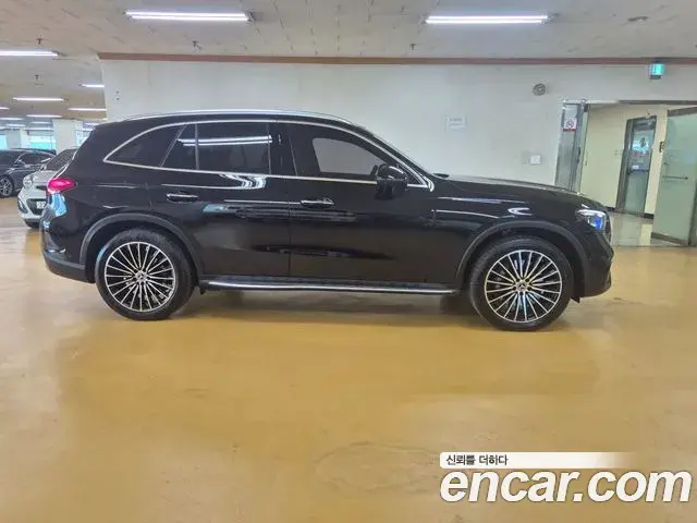 Mercedes-Benz GLC-Class 2023 — Фото 4/16