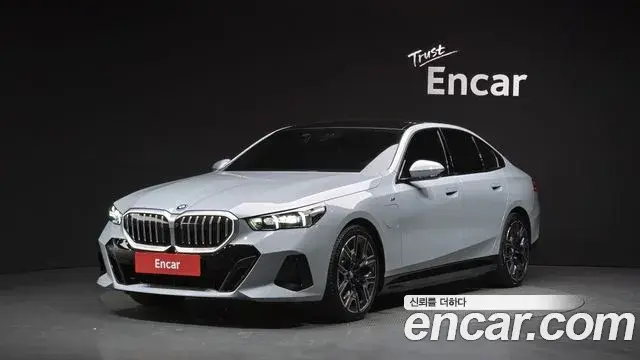 BMW 5 Series 2024 — Şəkil 1/20