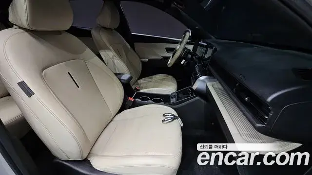 Hyundai Kona 2024 — Фото 10/20