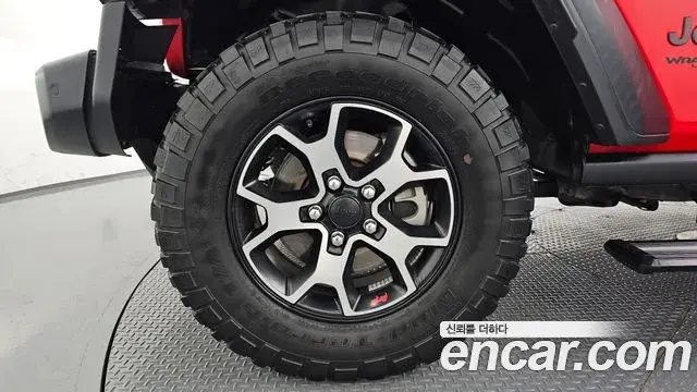Jeep Wrangler 2020 — Фото 5/20
