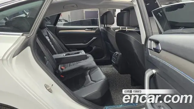Volkswagen Arteon 2019 — Photo 3/31