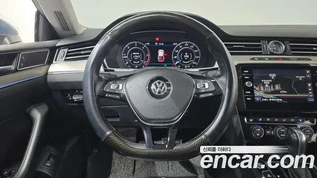 Volkswagen Arteon 2019 — Photo 18/31