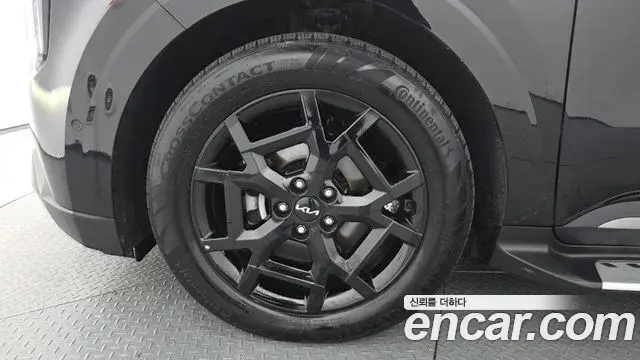 Kia Carnival 2025 — ფოტო 36/43