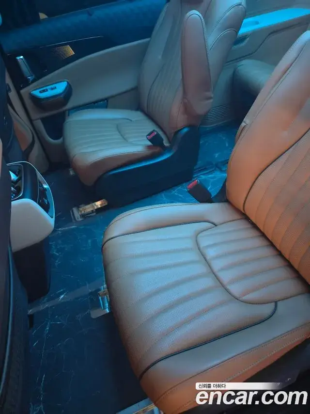 Kia Carnival 2025 — ფოტო 17/43
