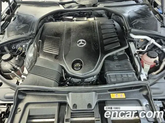Mercedes-Benz S-Class 2021 — Фото 4/20