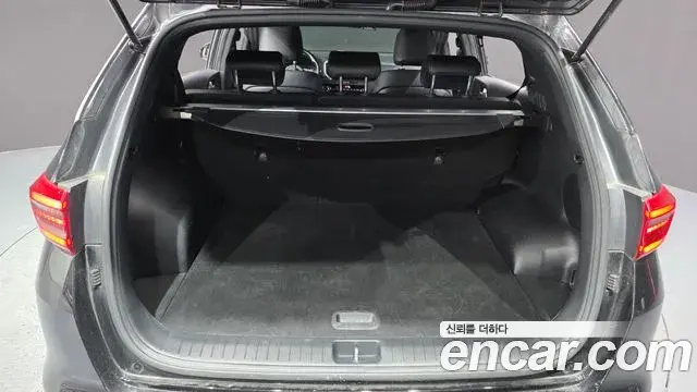 Kia Sportage The Bold 2018 — Фото 14/20