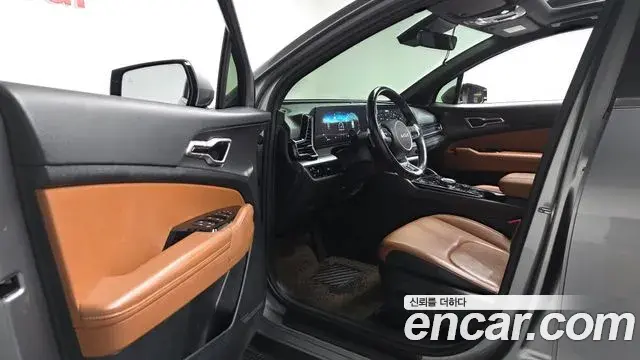 Kia Sportage 2021 — Фото 10/20
