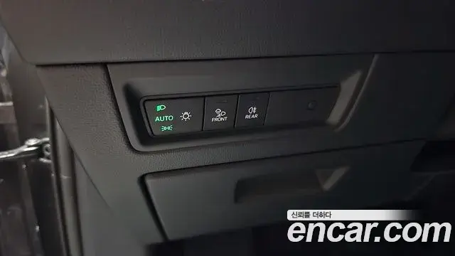 Volkswagen Touareg 2024 — Şəkil 17/36